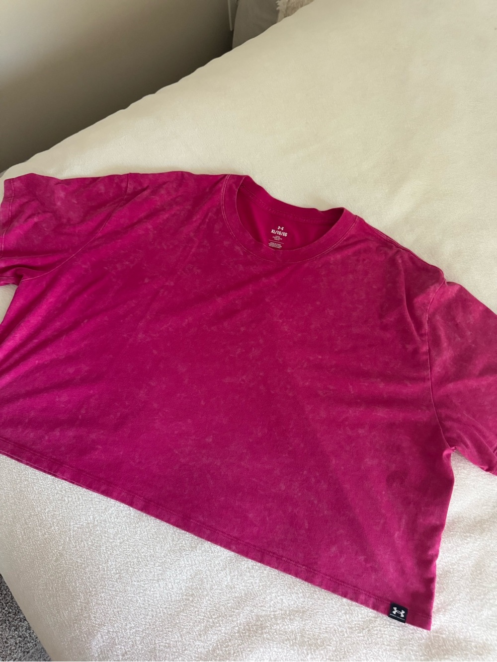 Under Armour Oversized Cropped Tee